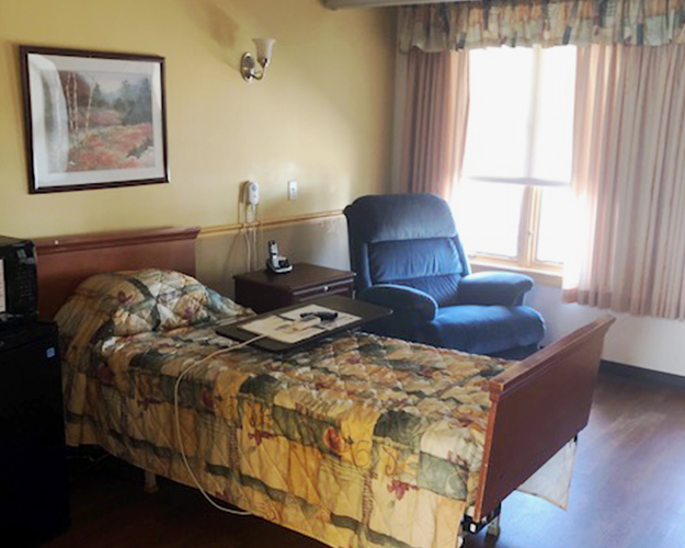 Skilled Nursing Facility Winsted MN Rehabilitation Monarch